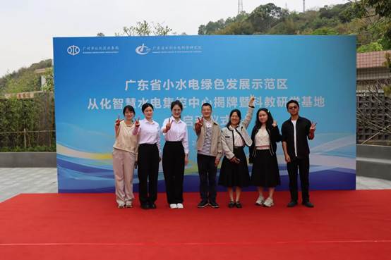 e92d12c90c806410da07572b8234fb2